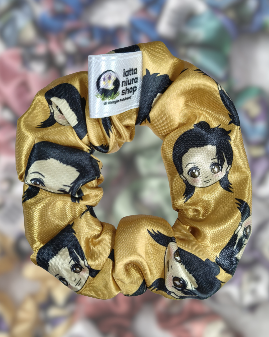 Scrunchie in raso a tema (Suguru) - Artigianale