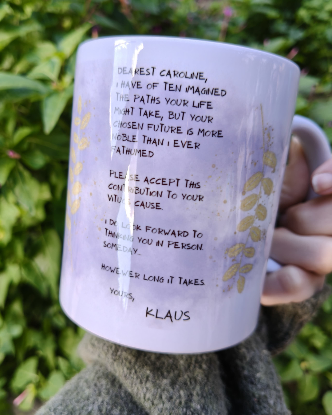 Tazza artigianale Umana e Ibrido - ceramica decorata a mano con personaggi fantasy, produzione italiana