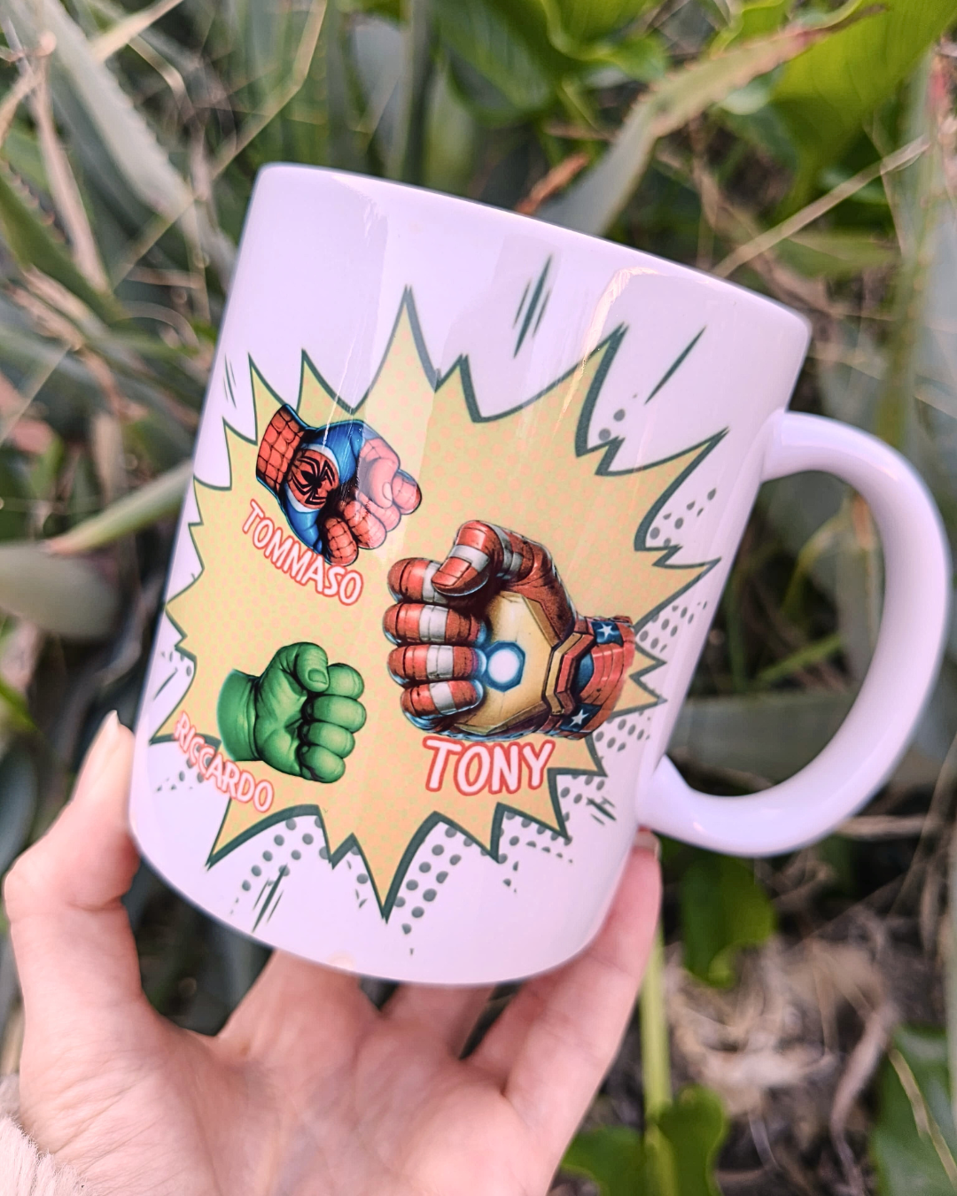 Tazza Pugno Supereroe Papà e Figlio (fino a 6 figli) Personalizzata con nome - Ceramica