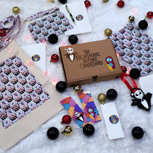 Box regalo artigianale Jack Scheletro con 8 articoli tema Natale gotico stop motion