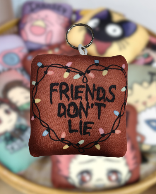 Portachiavi squishy (friends don't lie) -Fatto a mano